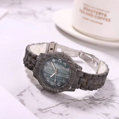 2022 New Fashion Wooden Watch Women's Watches Imitation Wood Leather Band Quartz Wristwatches Ladies Free Shipping Montre Femme
