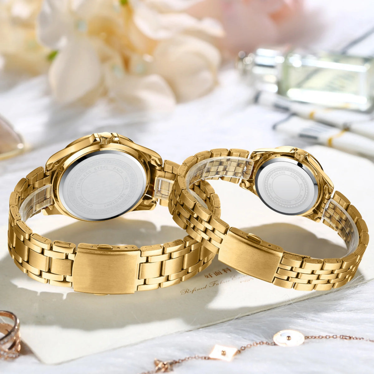 Couple Quartz Watch Men Women Band Round Wristwatch Luxury Gold Waterproof Lover Watches Ideal Gift For Wedding Anniversary
