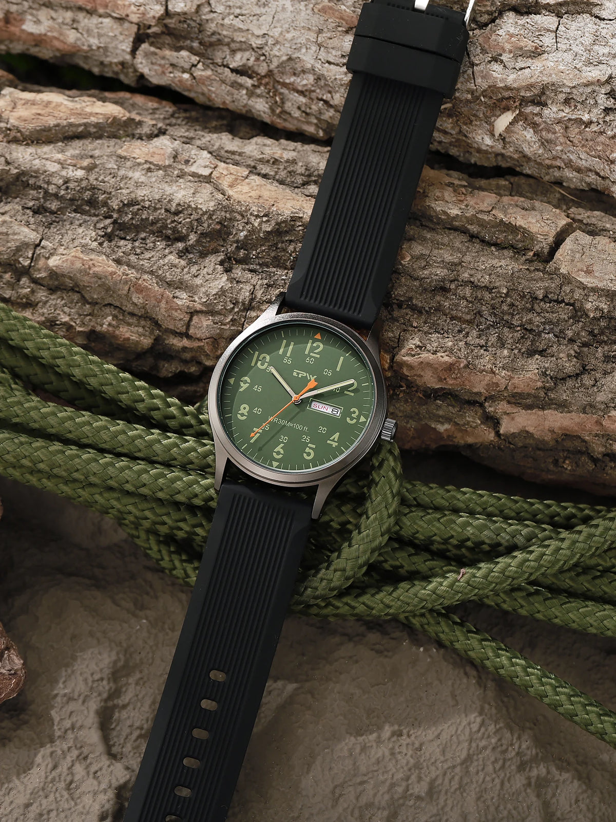 2026 TPW Field Watch Easy Reading Fabric Strap 24 Hours Display Quartz Movement