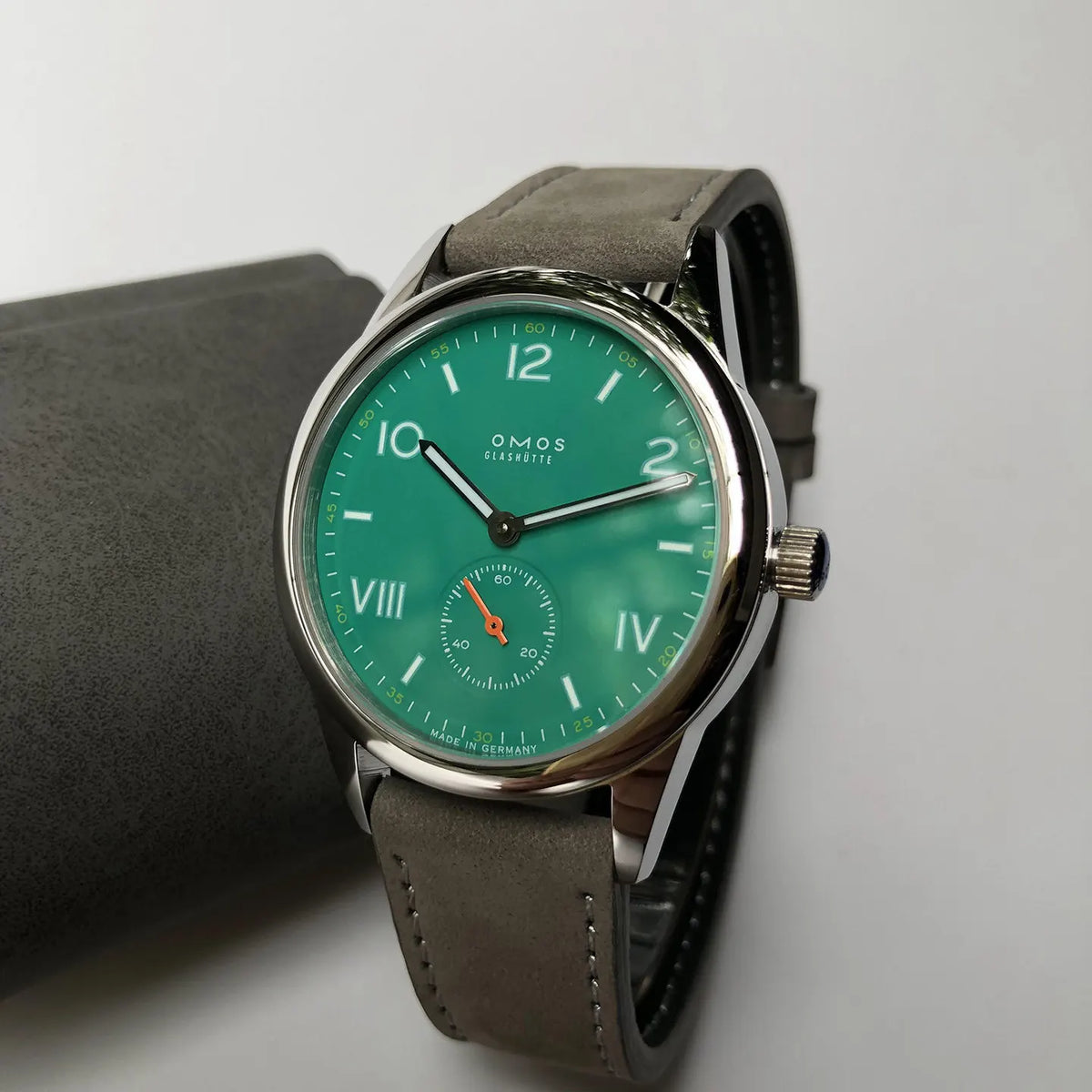 High-end men's 38.5mm automatic mechanical watch, equipped with Seagull ST17 movement, waterproof and luminescent